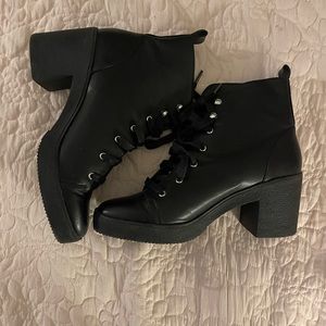 Steve Madden Abby Boots